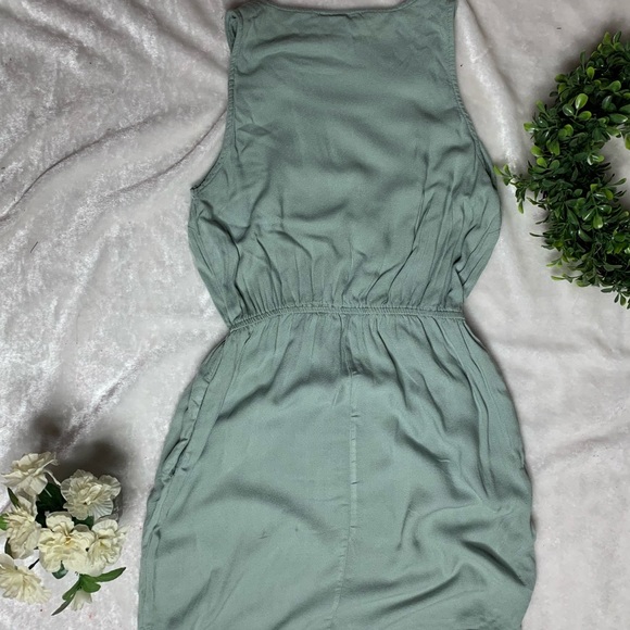 🔺5 for $25 🔺Forever 21 summer dress - Picture 2 of 7